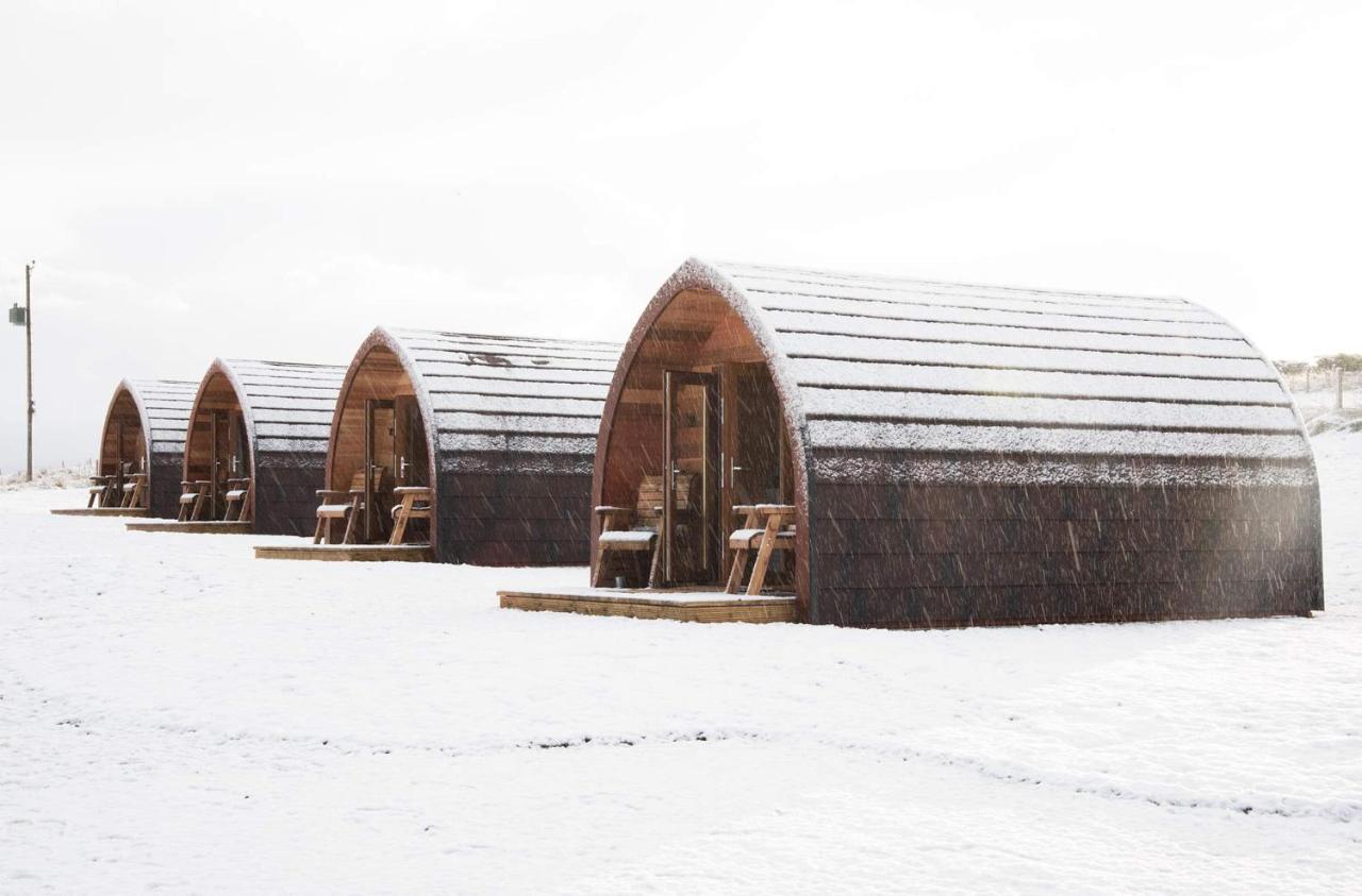 Skeabost View Pods Skye Villa Portree Bagian luar foto