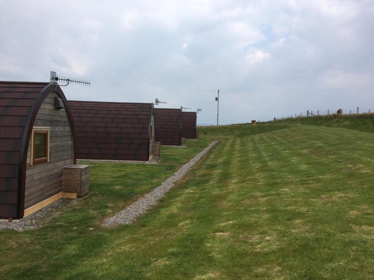 Skeabost View Pods Skye Villa Portree Bagian luar foto