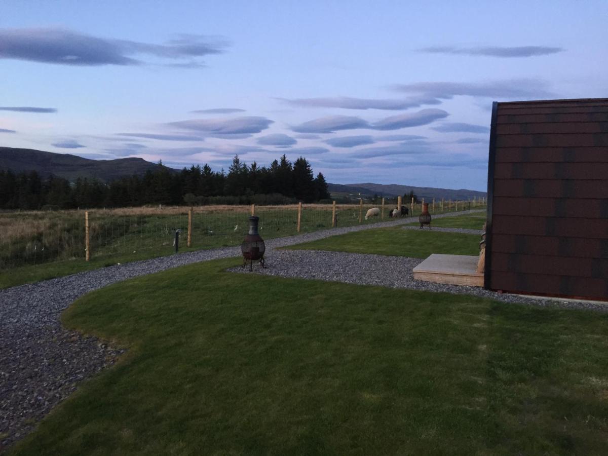 Skeabost View Pods Skye Villa Portree Bagian luar foto