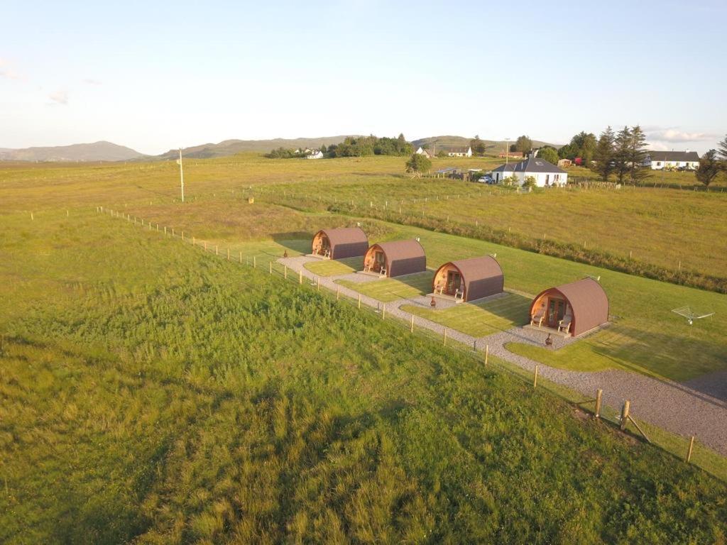 Skeabost View Pods Skye Villa Portree Bagian luar foto
