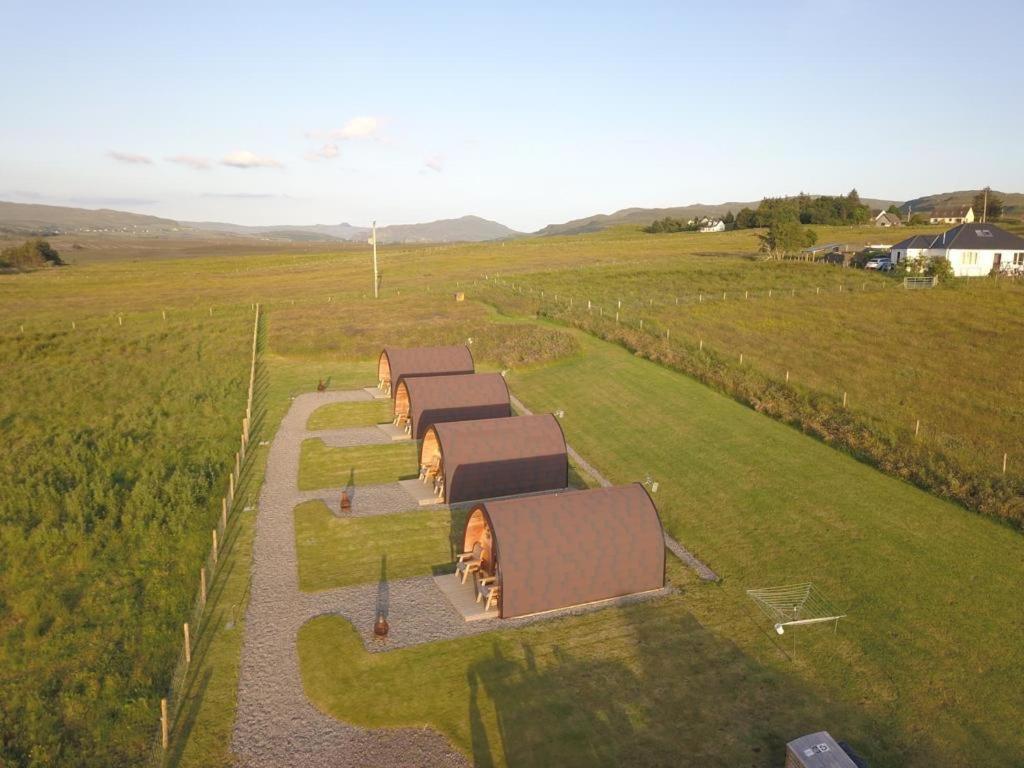 Skeabost View Pods Skye Villa Portree Bagian luar foto